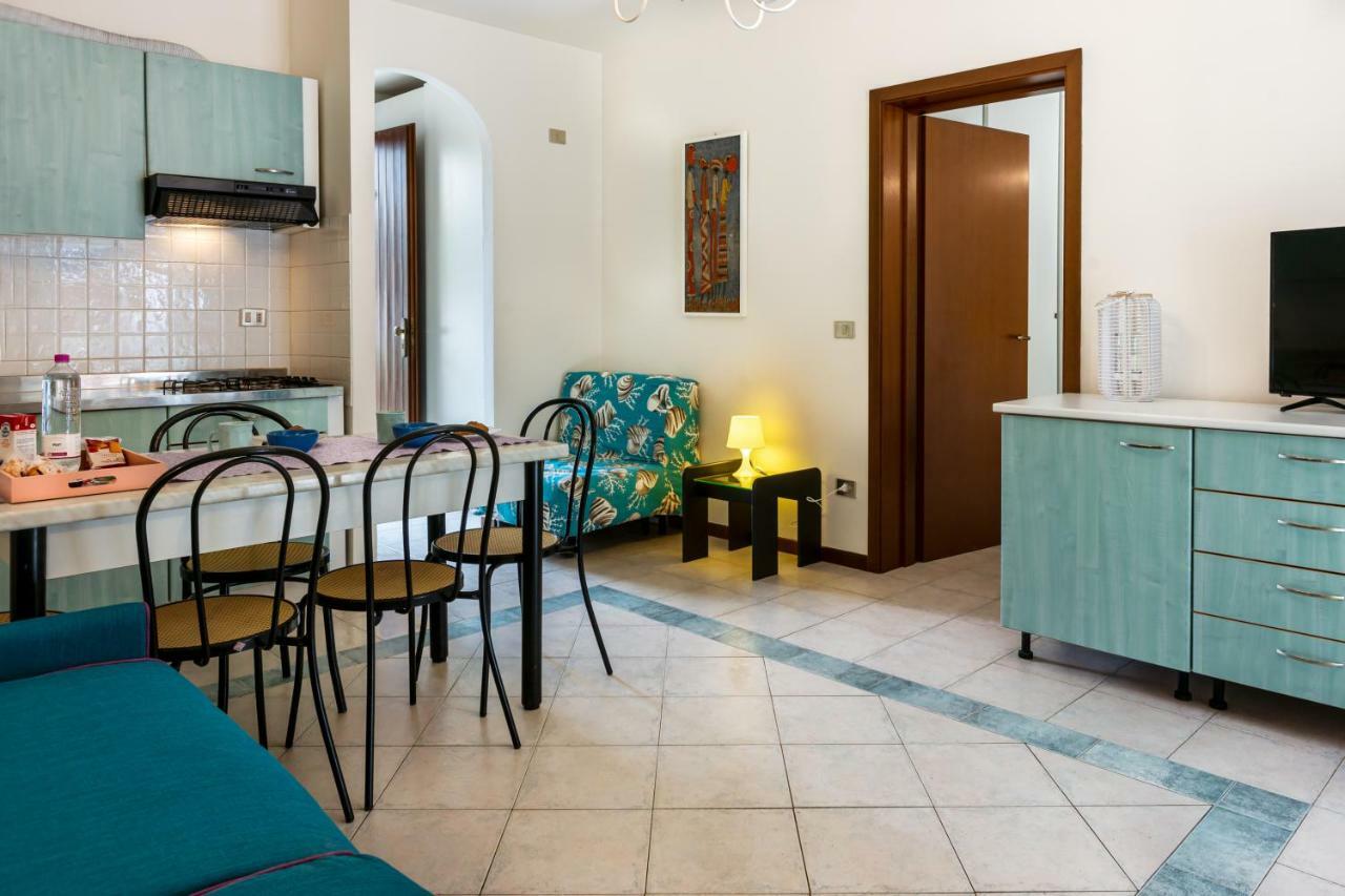 Oleandri Suite Hotel Vada Kültér fotó