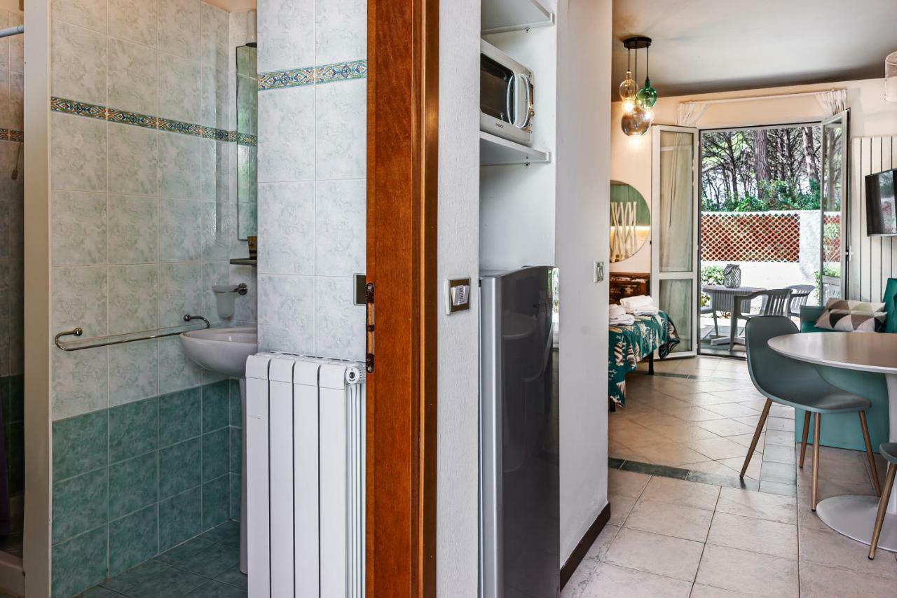 Oleandri Suite Hotel Vada Kültér fotó