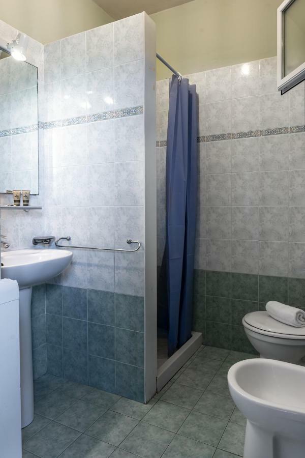 Oleandri Suite Hotel Vada Kültér fotó